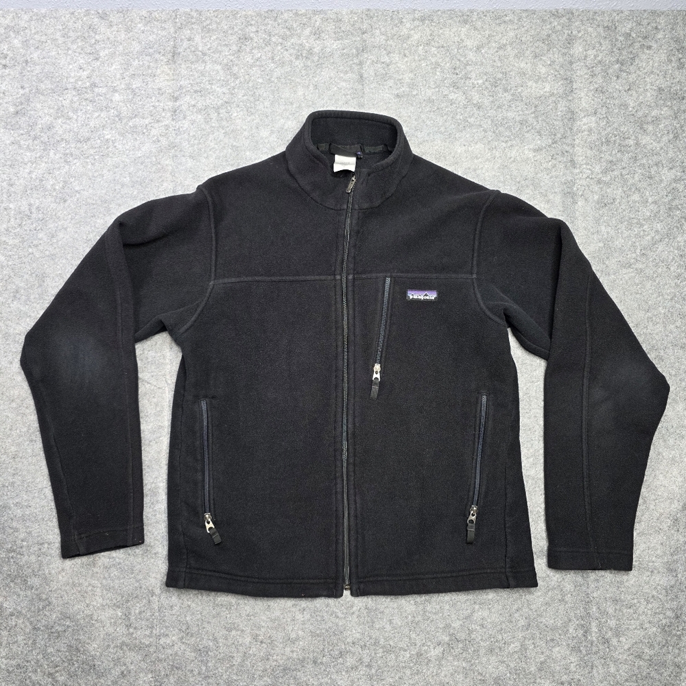 Patagonia Synchilla Black Fleece Full Zip Size Medium‎